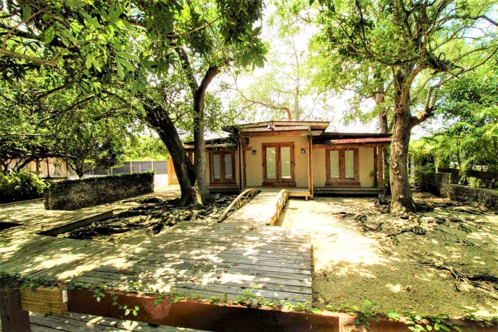 Serene Bird Tiny House Retreat In Japanese Garden Villa Homestead Exterior foto